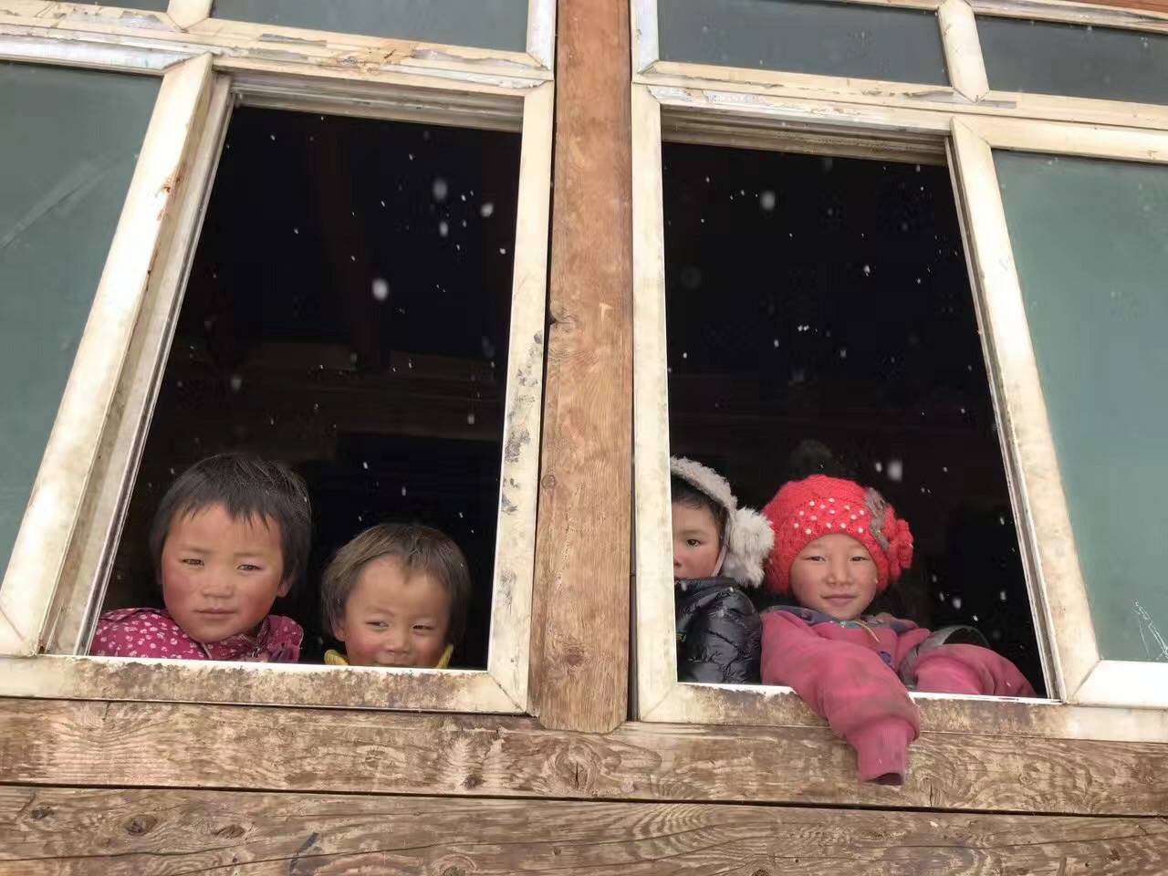 大发在线登录官网-大发(中国)公益回顾丨家国同欢月同圆 温暖满载甘孜州(图9) 大发在线登录官网-大发(中国)公益回顾丨家国同欢月同圆 温暖满载甘孜州(图9)